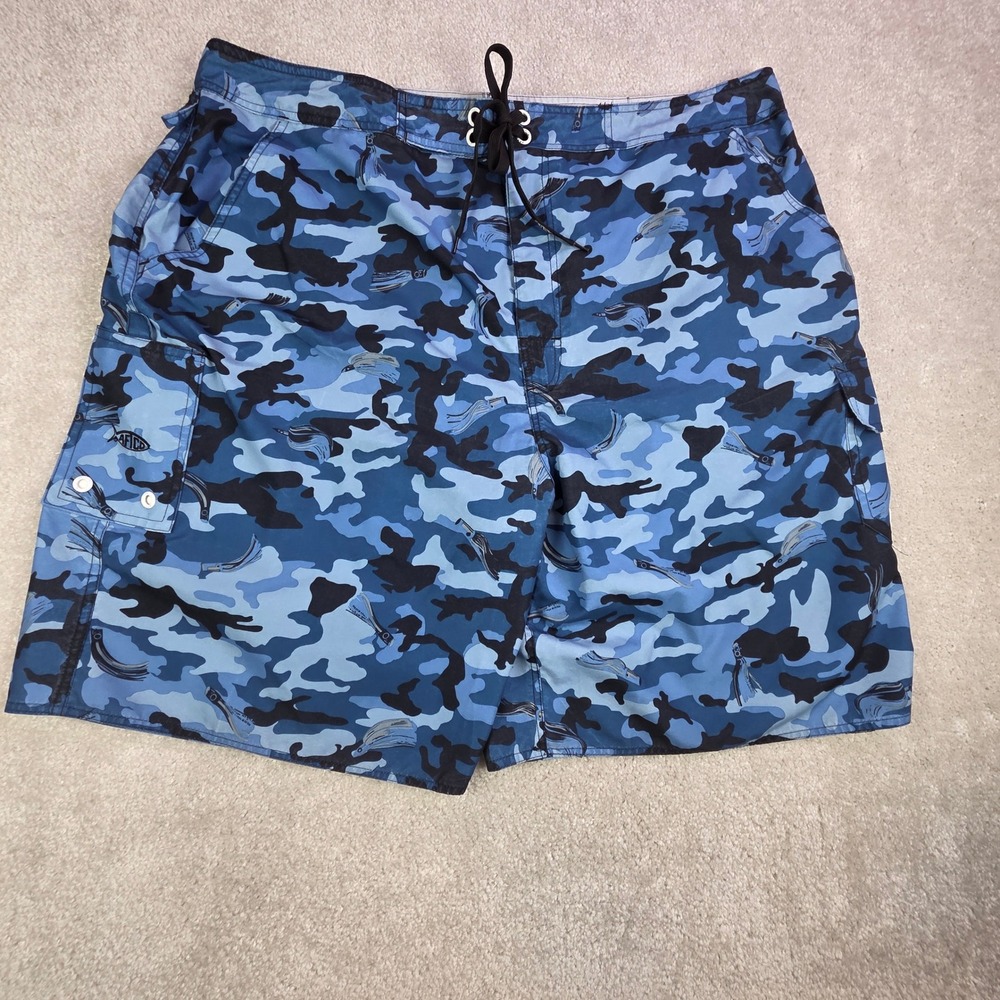 AFTCO Fishing Camo Board‎ Shorts Men's Size 40 Blue